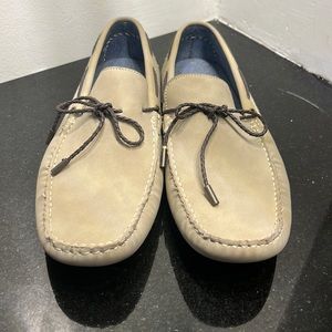 Beige Tommy Hilfiger loafers